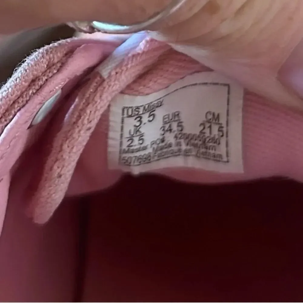 Vans van pink